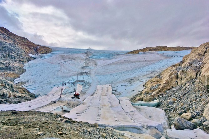 2-Day Round Trip from Bergen: THE GRAND HARDANGER – fjords, waterfalls, glaciers - Why this private Bergen tour works