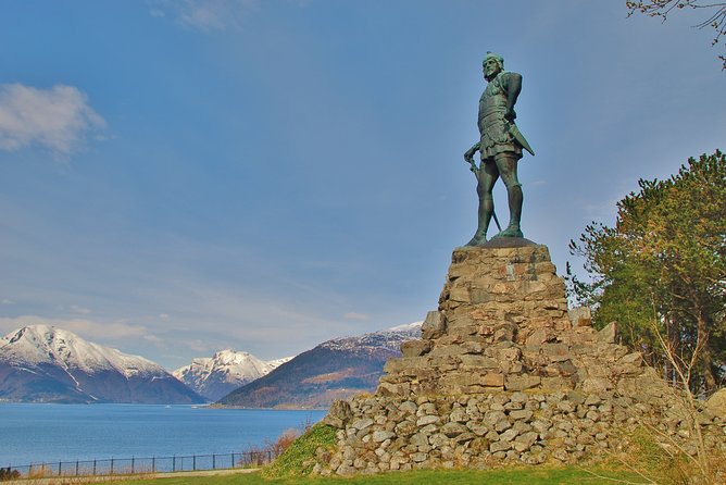 2-Day Round Trip from Bergen: THE GRAND SOGNEFJORD – fjords, waterfalls, glacier - Flåm, the railway, and Stegastein