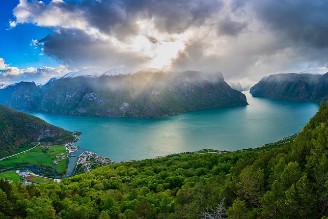 2-Day Round Trip from Bergen: THE GRAND SOGNEFJORD – fjords, waterfalls, glacier - Lærdal and the overnight plan