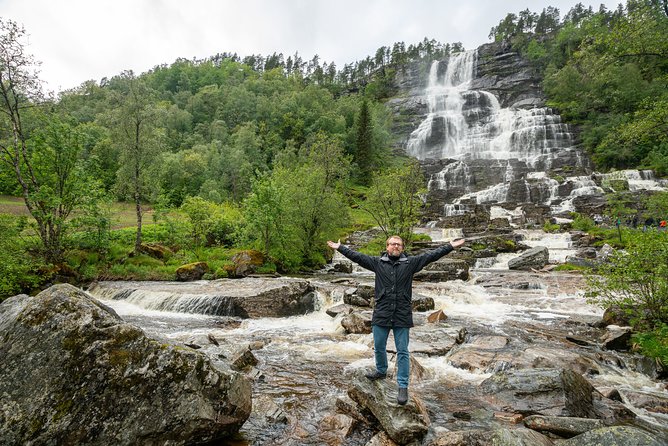 2-Day Round Trip from Bergen: THE GRAND SOGNEFJORD – fjords, waterfalls, glacier - Stalheim, hairpin roads, and Gudvangen