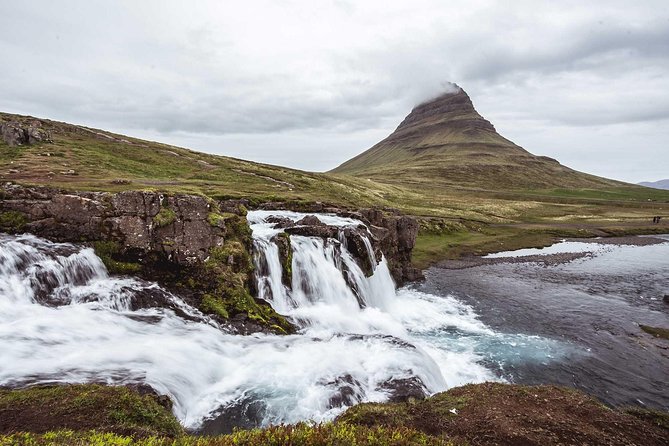 2-Day Snaefellsnes & Borgarfjörður Fjord Small-Group Tour - Morning Pickup and the Road West