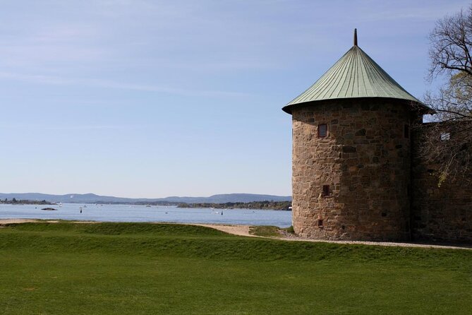 2- hour kayak trip on the Oslo Fjord - Starting at Sjølyst Marina at 1:30 pm