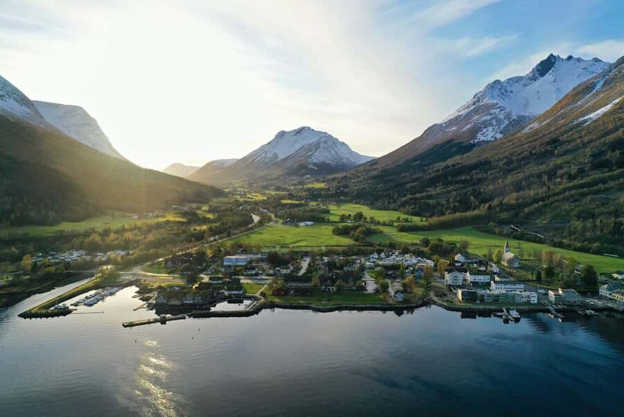Ålesund: Fjord Tour with Lunch on MS Bruvik - The return cruise and the value of quiet