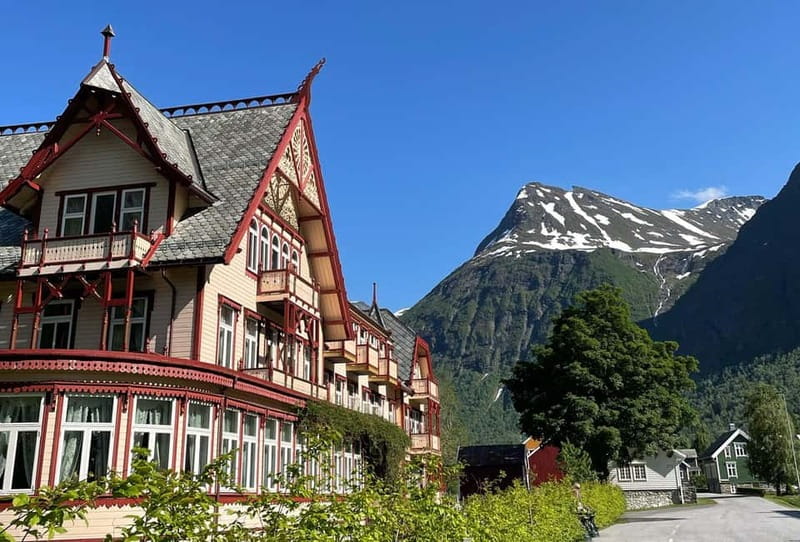 All About the Fjords, in one tour by bus & boat from Ålesund - Cruising Hjørundfjord from Ålesund to Øye