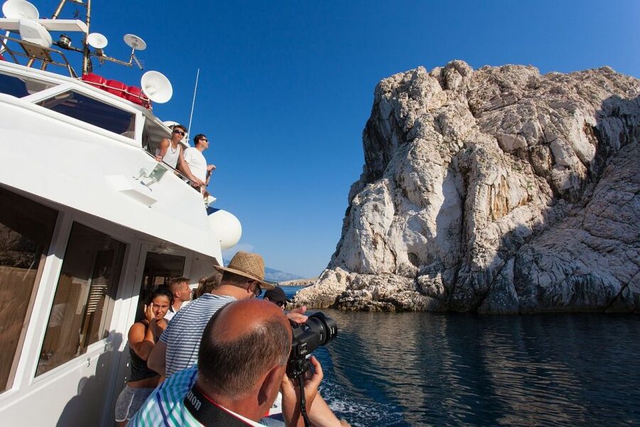 Baška: Rab Island and Zavratnica Fjord Boat Tour with Lunch - Key points to know before you book