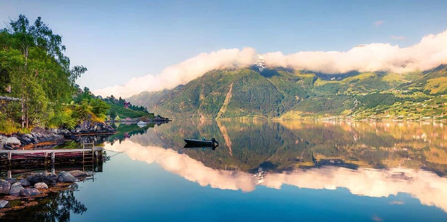 Bergen: Hardangerfjord & Waterfalls Bus Tour with Apple Pie - What this Hardangerfjord tour actually offers