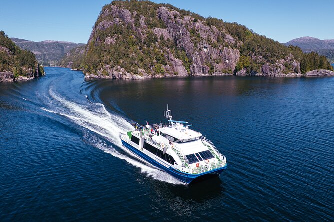 Bergen: Mostraumen Fjord Cruise with Local Guide - Bergen’s waterfront is the easy starting point