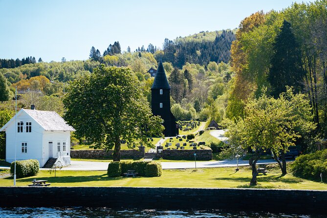 Bergen: Mostraumen Fjord Cruise with Local Guide - Who will get the most from this cruise