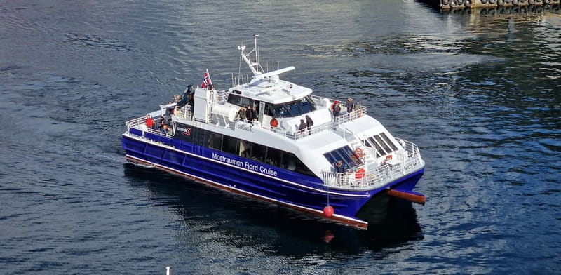 Bergen: Mostraumen Fjord Cruise - with Local Tour Guides - Setting out from Strandkaien