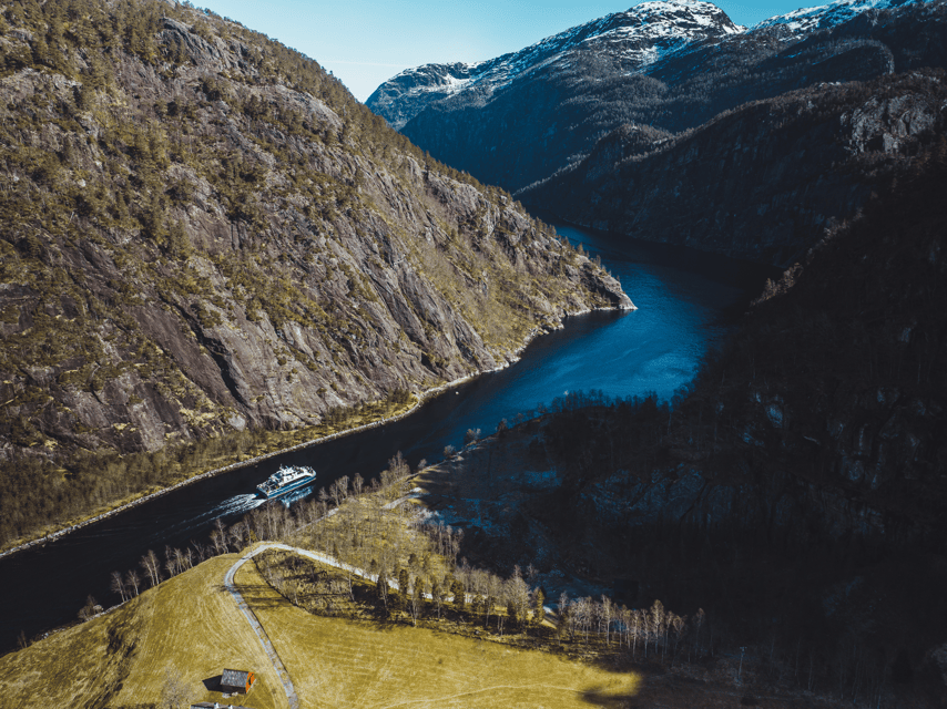 Bergen: Mostraumen Fjord Cruise - with Local Tour Guides - Who will enjoy this cruise most?