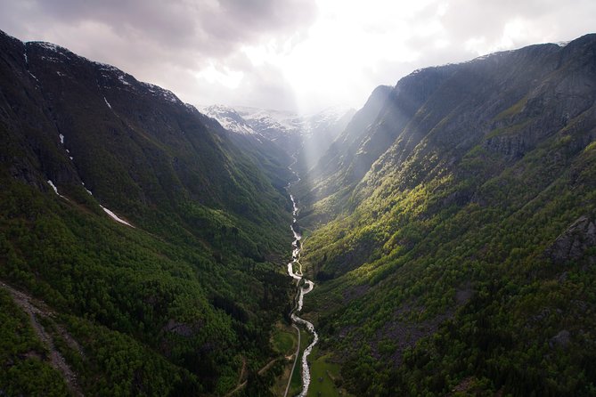 Bergen: Self-Guided Roundtrip (Sognefjord Cruise 5h & Flamsbana) - The Flåm Railway: the strongest part of the day
