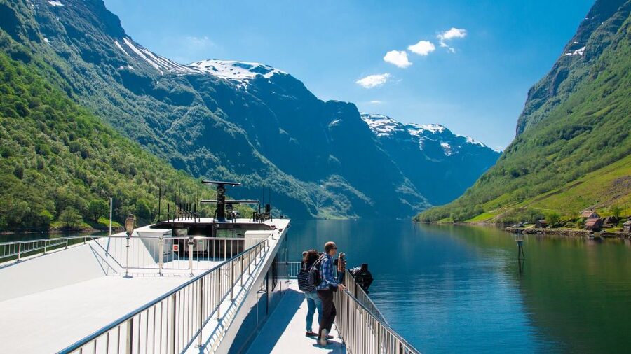 Bergen to Oslo: Private Nærøyfjord Cruise and Flåm Railway - Why this Bergen to Oslo route works so well