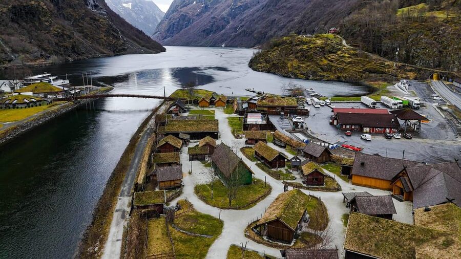 Bergen: Viking Village, Nærøyfjorden Cruise and Flåm Railway - What $435 buys you