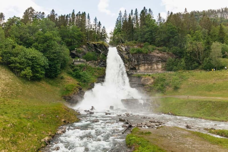 Bergen: Waterfalls of Hardangerfjord Shore Excursion - The schedule is efficient, but not leisurely