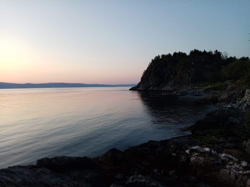 Discovery hike along the Trondheimsfjord - Korsvika to Østmarka, where calm scenery meets wartime history