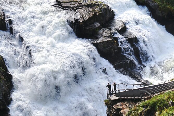 Eidfjord Guided tour Vøringfossen Waterfall & National Park - Key points before you book