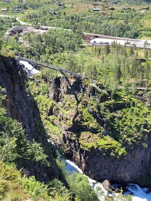 Eidfjord: Vøringsfossen Waterfalls Round-Trip Shuttle - What the return ride means on a cruise day