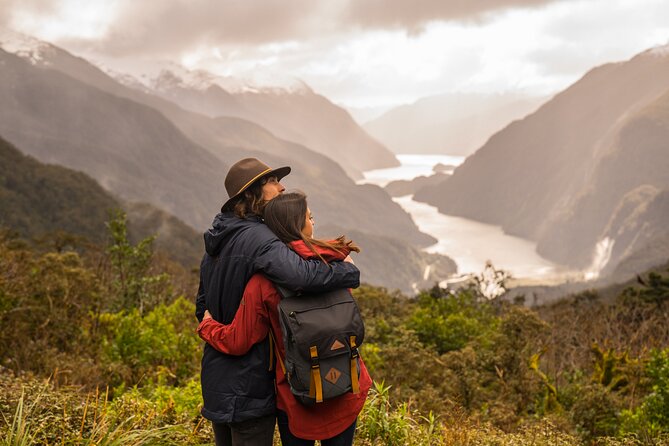 Fiordland Heli-hike from Te Anau - Returning by a 10-minute water taxi