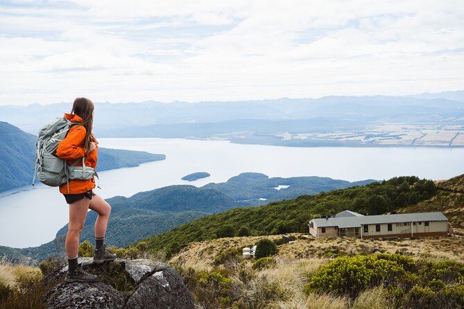 Fiordland Heli-hike from Te Anau - Group size, service, and practical value