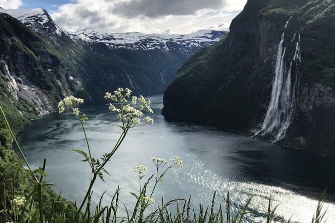 Fjordcruise Ålesund Geirangerfjord T/R - Two hours in Geiranger: make a plan before arrival