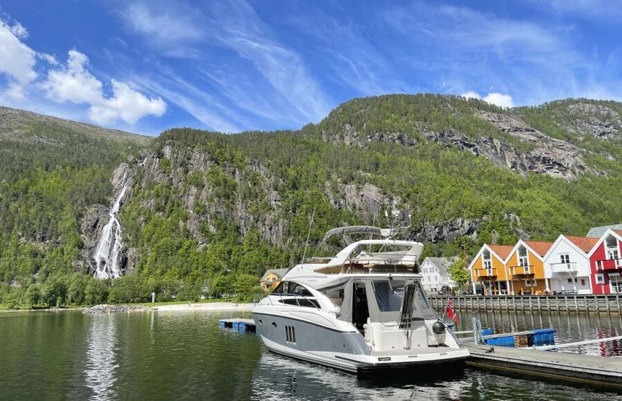 From Bergen: Modalen Private Fjord Cruise with Waterfalls - Key points at a glance