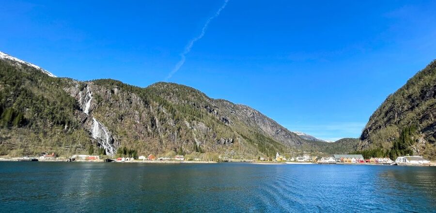 From Bergen: Modalen Private Fjord Cruise with Waterfalls - Reaching Modalen and getting close to a waterfall