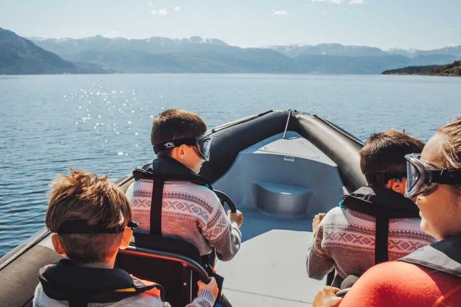 From Norheimsund: Hardangerfjord & Fyksesund RIB Fjord Tour - Botnen and the human side of the fjord