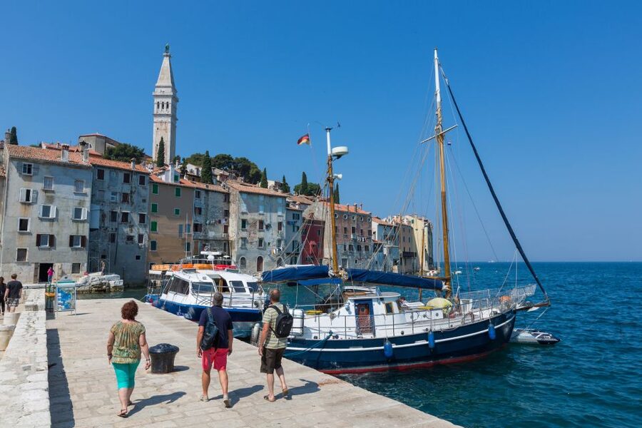 From Pula: Day Cruise to Rovinj, Lim Fjord, and Red Island - Boarding in Pula and setting out along the coast