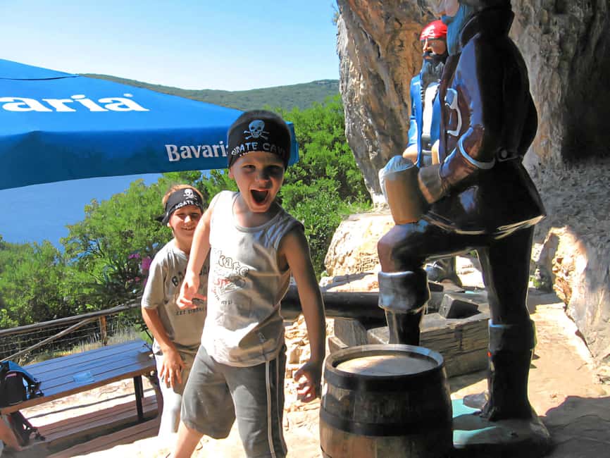 Funtana: Lim Fjord Cruise to Pirate’s Cave with Snorkeling - Drinks, music, and the small-boat atmosphere