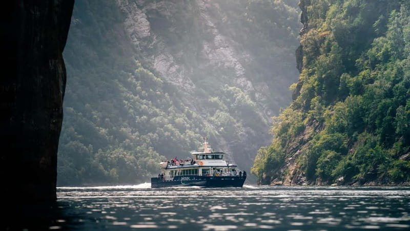 Geiranger: Fjord and Waterfalls Sightseeing Boat Trip - Key points to know before booking