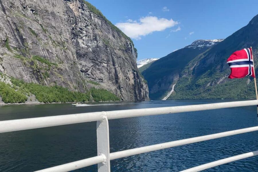 Geiranger Fjord Tour from Geiranger (with stop in Hellesylt) - Practical tips for a smoother ride