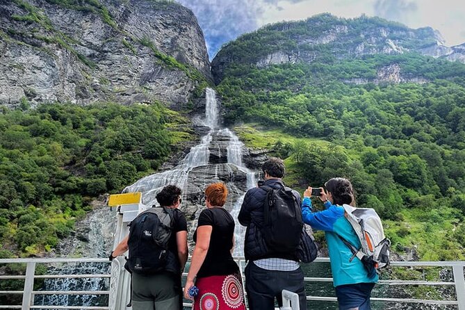 Geiranger Fjord Tour with Waterfall Tasting - From Geiranger pier to the Seven Sisters