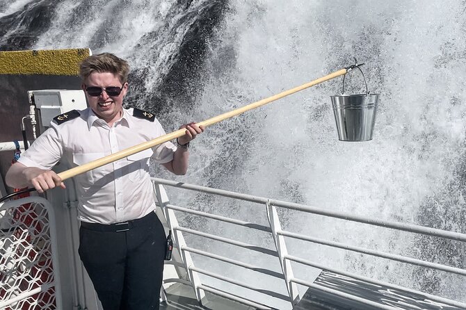 Geiranger Fjord Tour with Waterfall Tasting - The return through Geirangerfjord