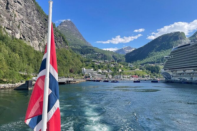 Geiranger Fjord Tour with Waterfall Tasting - Friaren and the waterfall tasting