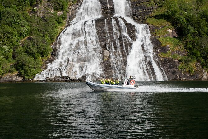 Geiranger: RIB Fjordsafari Geirangefjord - The speed, seating, and weather factor
