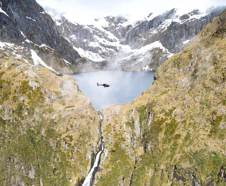 Glenorchy Helicopter Tour | Alpine Lakes & Fiordland - Lake Erskine and the First Alpine Views