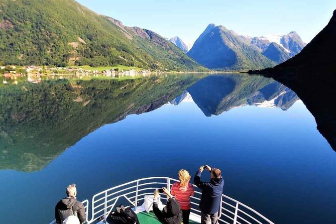 Guided Fjord & Glacier Tour - From BERGEN - Key points at a glance