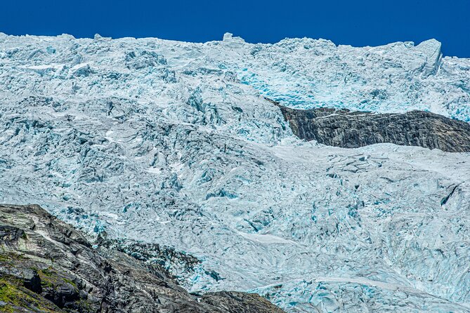 Guided Fjord & Glacier Tour - From BERGEN - Storesvingen gives you the first fjord view