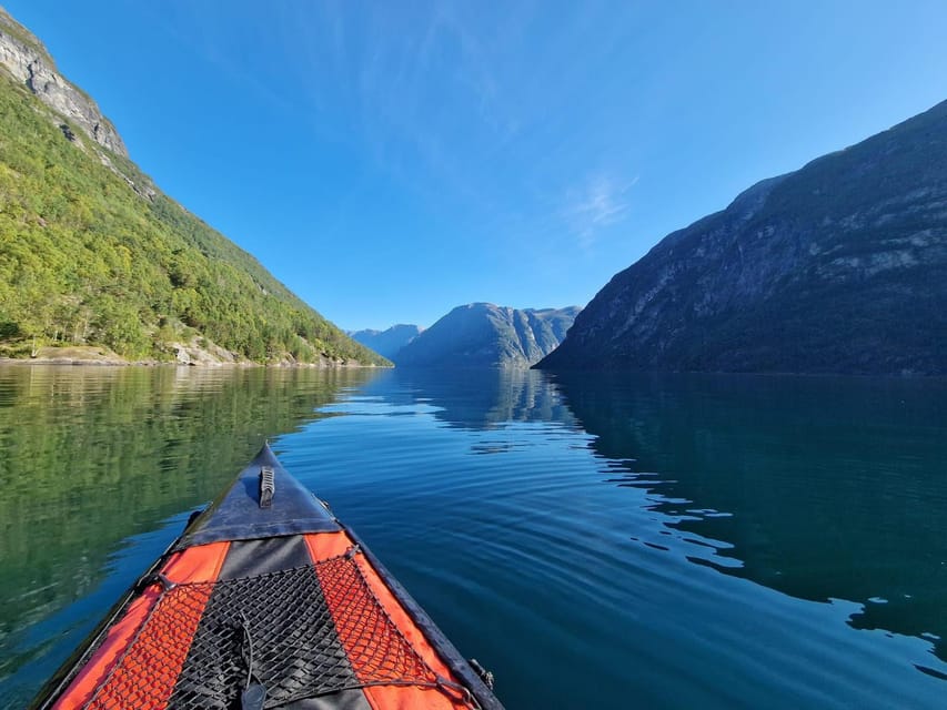 Hellesylt: Beginner-Friendly Fjord Kayaking Experience - Who will enjoy this Hellesylt kayak trip?