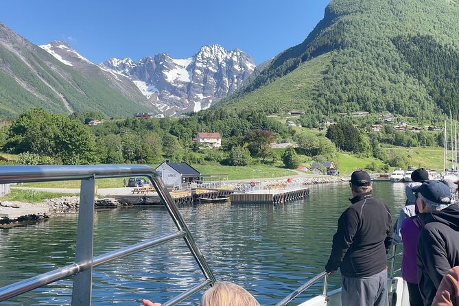 Hjørundfjord Fjord Tour Roundtrip from Ålesund - Is $118.14 good value?