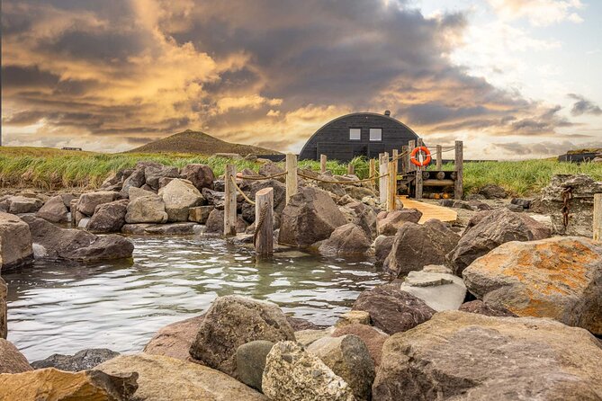 Hvalfjordur & Hvammsvik Hot Springs Private Tour - Key points at a glance