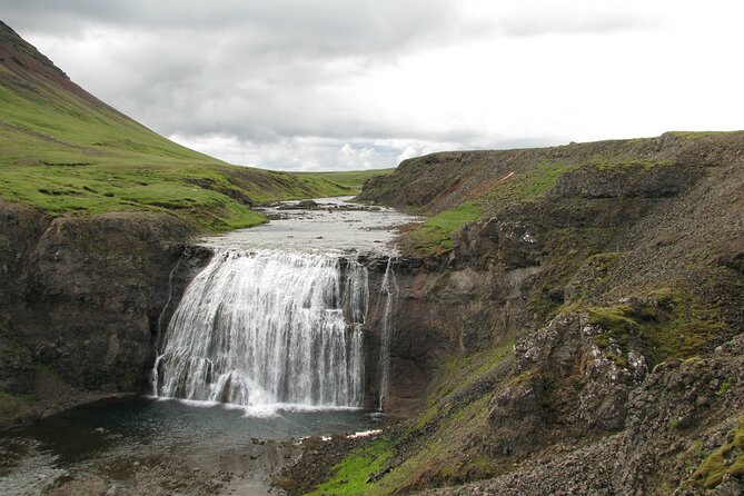 Hvalfjordur & Hvammsvik Hot Springs Private Tour - The return through Hvalfjörður