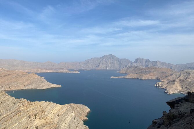 Khasab Dhow Cruise To Musandam Fjords With Lunch Onboard - Omani lunch and drinks on board