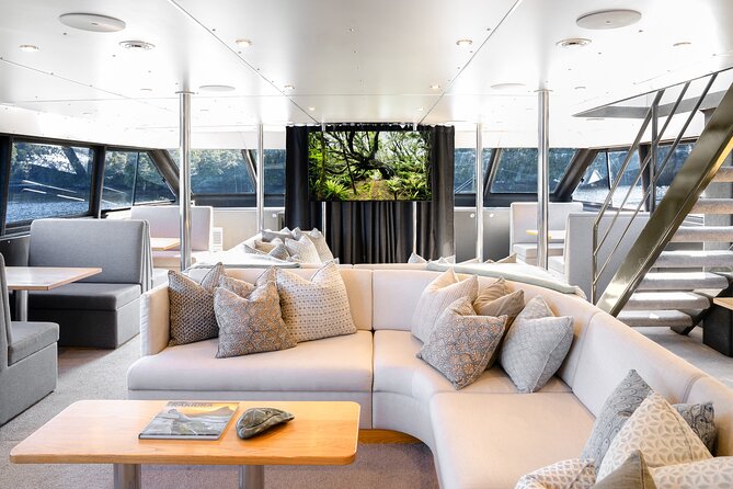 Milford Sound Overnight Cruise Fiordland Jewel - Booking advice and practical details