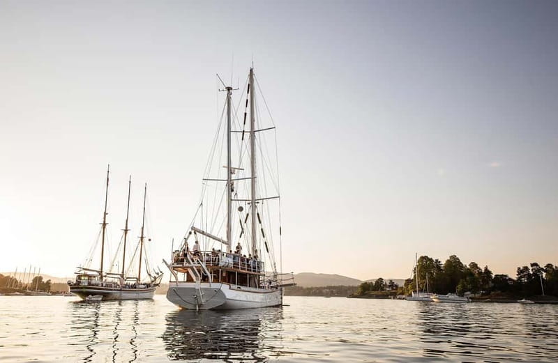 Oslo: Fjord Dinner Cruise on Sailing Ship w/ Seafood Buffet - What the shrimp buffet is really like