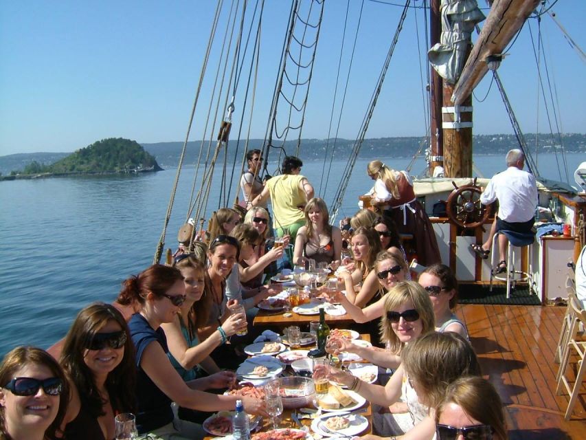 Oslo Fjord Evening Live Rock music cruise with Shrimp buffet - Live rock changes the mood