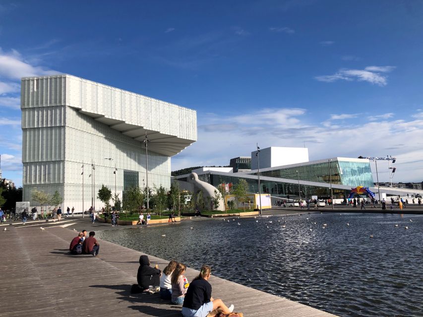 Oslo: Guided Oslo Highlights Tour by bus & Oslofjord cruise - Oslofjord by electric boat: a calm change of pace