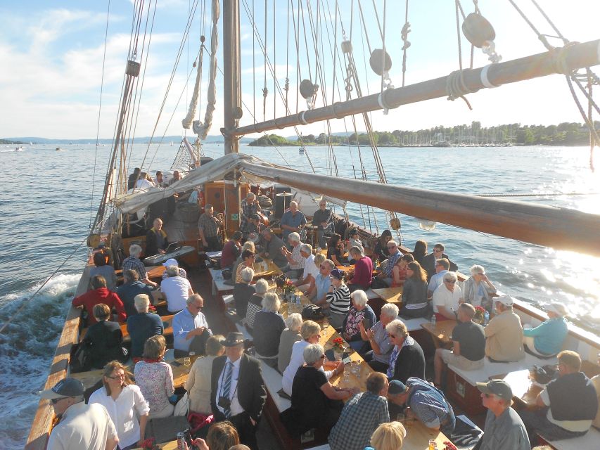 Oslo: Oslo Fjord Cruise with Live Jazz Music & Shrimp Buffet - Three Hours Through Oslo’s Inner Fjord