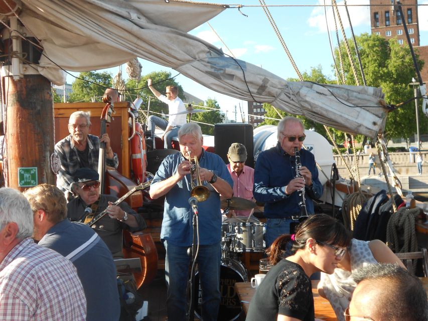 Oslo: Oslo Fjord Cruise with Live Jazz Music & Shrimp Buffet - Live Jazz Instead of a Sightseeing Lecture