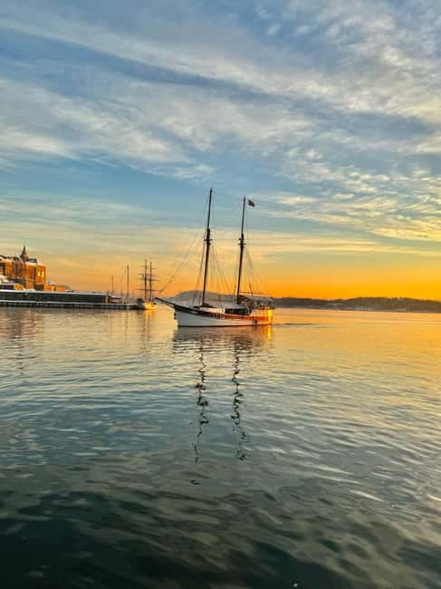 Oslo: Oslo Fjord Sightseeing Cruise by Sailing Ship - The audio guide and onboard commentary